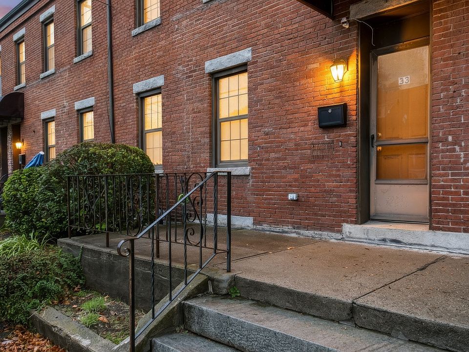 1st image of 33 Grove St #33