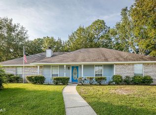 11417 Bayou Pl, Ocean Springs, MS 39564