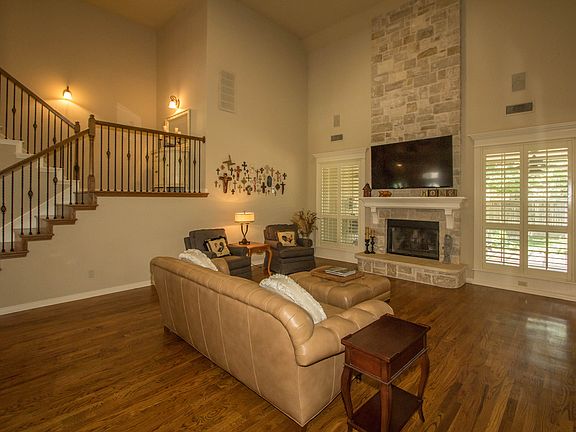5th image of 7211 E 112th Pl S