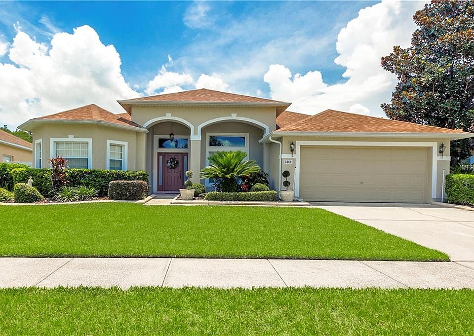 1st image of 2469 Huron Cir