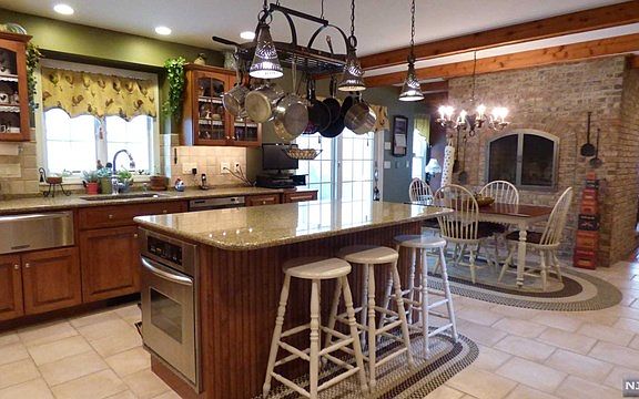 Professional six burner range and hood.