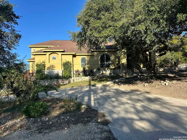 17132 Bandera Rd. #7, Helotes, TX 78023