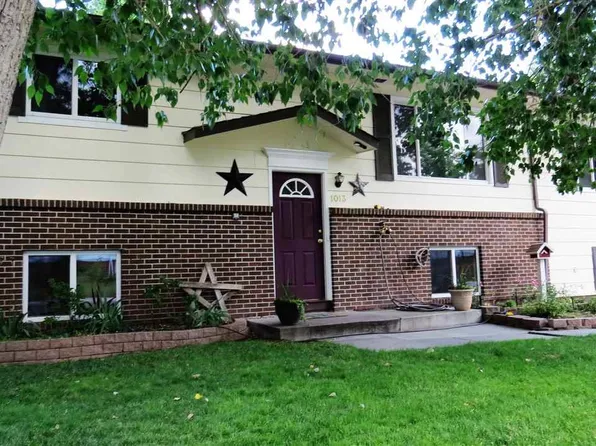 1013 Eastview Dr, Riverton, WY 82501