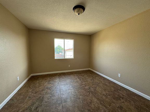 4th image of 1447 Pumalo St APT 2