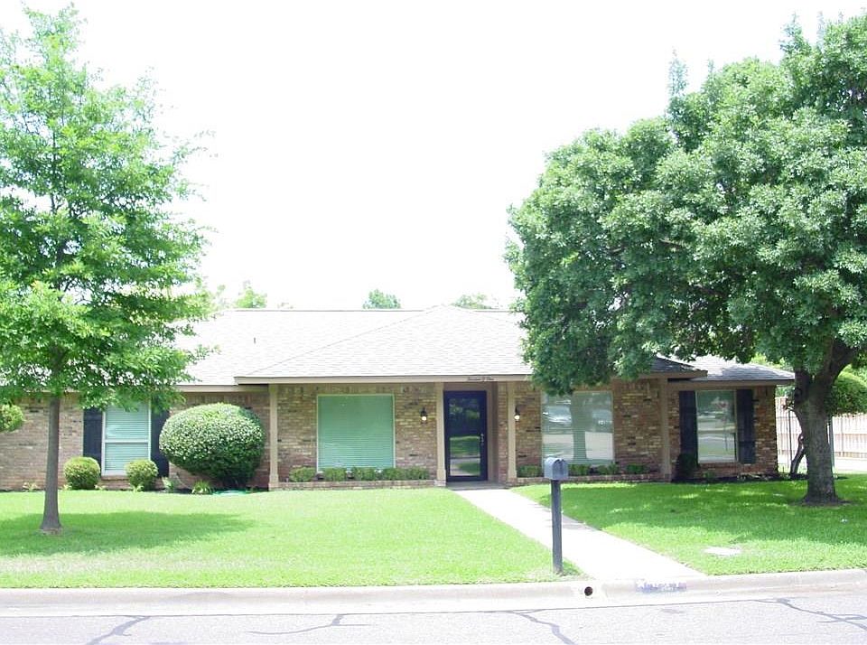 1st image of 1301 S Westador Dr