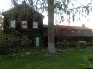 816 Plank Rd, Clifton Park, NY 12065