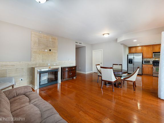 5th image of 1200 N Foxdale Dr Unit 101
