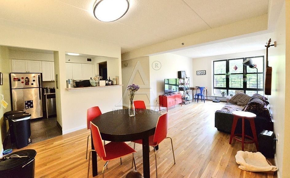 1st image of 138 E 112th St APT 2D