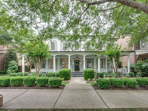 2nd image of 1714 Championship Blvd