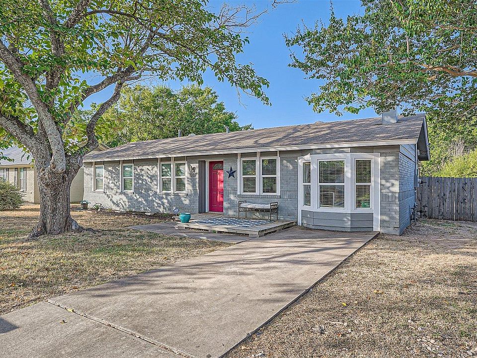 1st image of 1207 S Meadows Dr