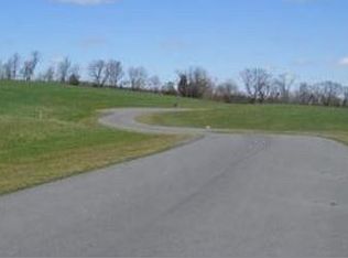 11 Brookview Dr, Newport, PA 17074