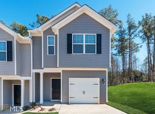 1301 Canopy Dr, East Point, GA
