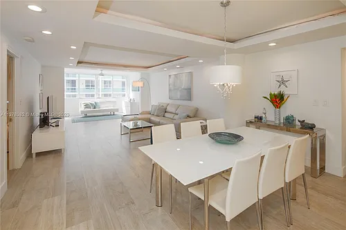5005 Collins Ave #610 Photo 1