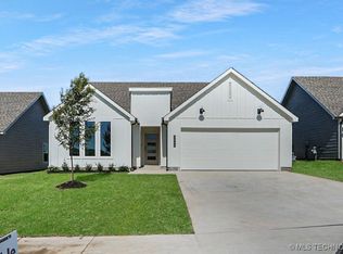 3506 N 37th Pl, Broken Arrow, OK 74014