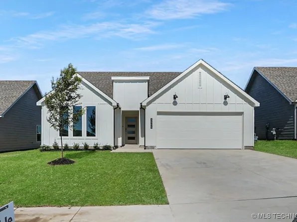3506 N 37th Pl, Broken Arrow, OK 74014