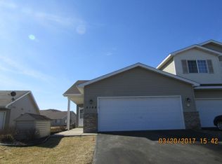 2144 Cleveland Way S, Cambridge, MN 55008