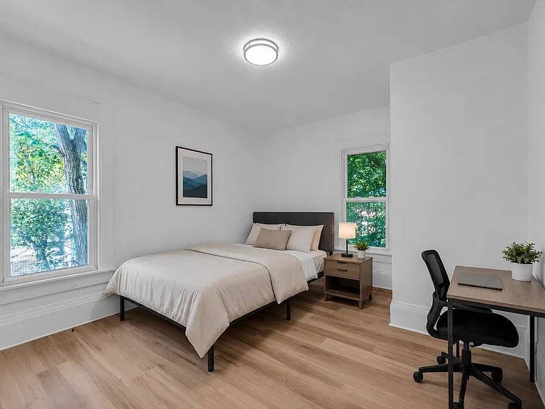 9403 Lamont Ave — Photo 7
