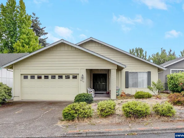 2937 Twin Oak Pl NW, Salem, OR 97304