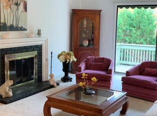 159 Heritage Vlg #B, Southbury, CT 06488