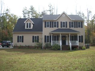 215 Woodruff Dr, Aylett, VA 23009