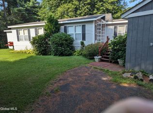 40 White Rd, Altamont, NY 12009