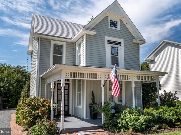 363 Cypress St, Millington, MD 21651