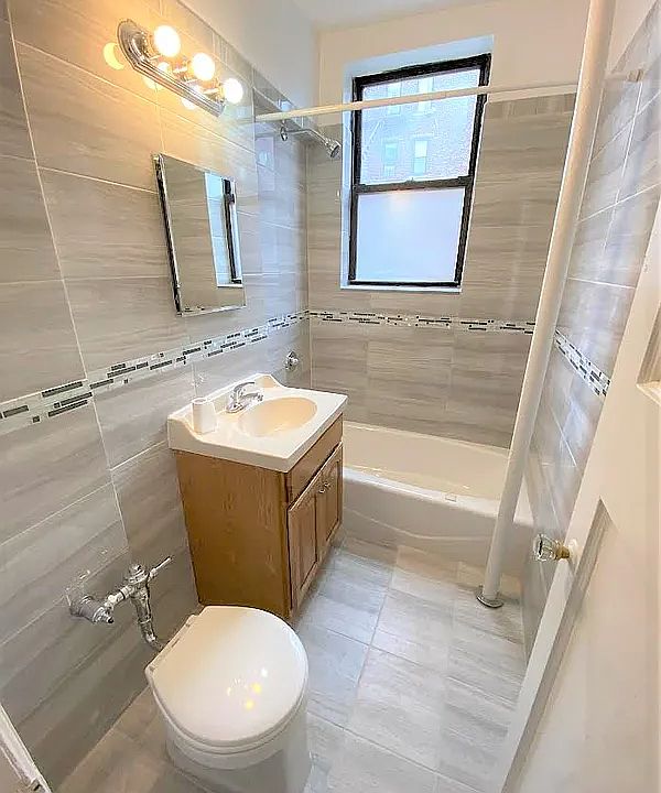 2nd image of 28-04 31st St #7A