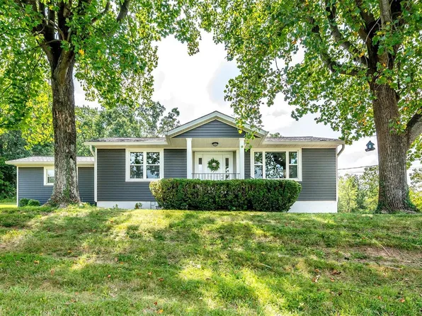 3529 Circle Dr, Imperial, MO 63052