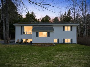 114 Charleswood Dr, Windsor Junction, NS B2T 1G3
