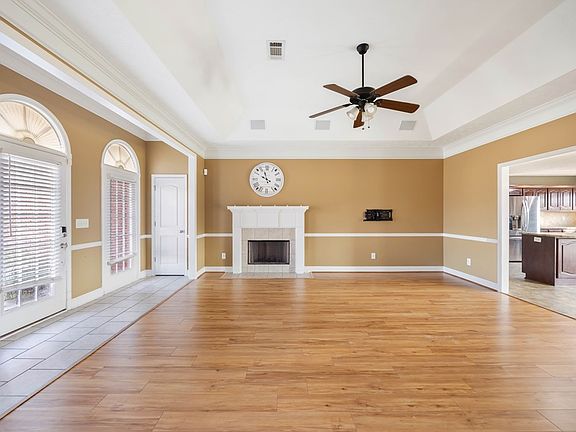 4th image of 20 Lee Road 2139