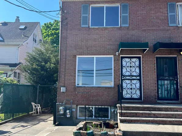 2292 Richmond Ter, Staten Island, NY 10302