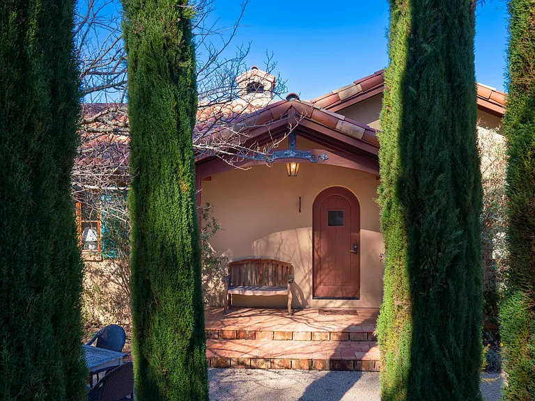 Guest house