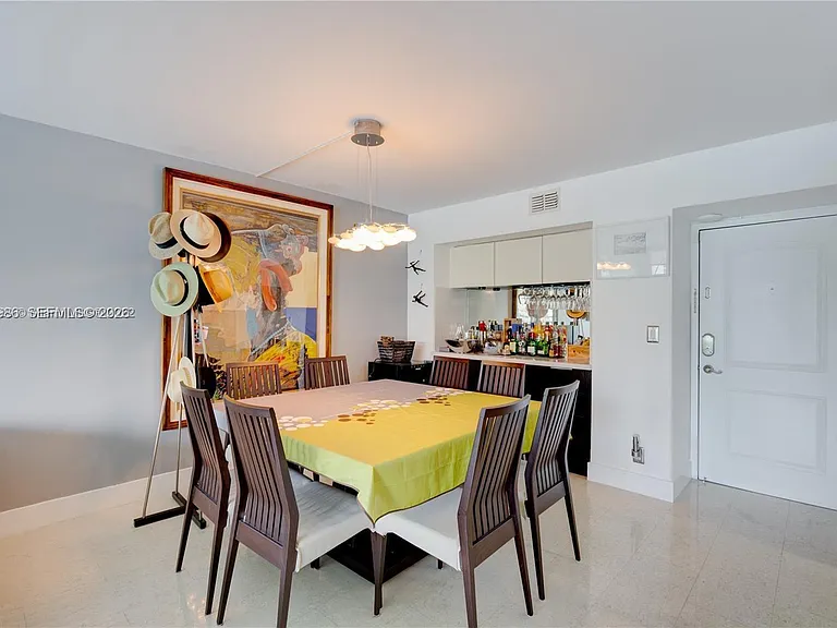 100 Bayview Dr #428 — Photo 10