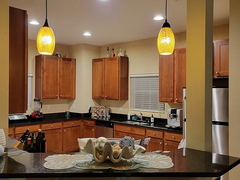 6520 Biscayne Shore Ln — Photo 2