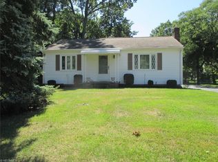 1837 Toombs Dr, Akron, OH 44306