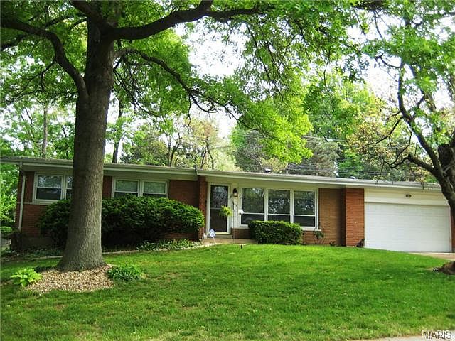 1st image of 1415 Wadsworth Dr