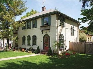 62 Herrick Rd, Newton, MA 02459