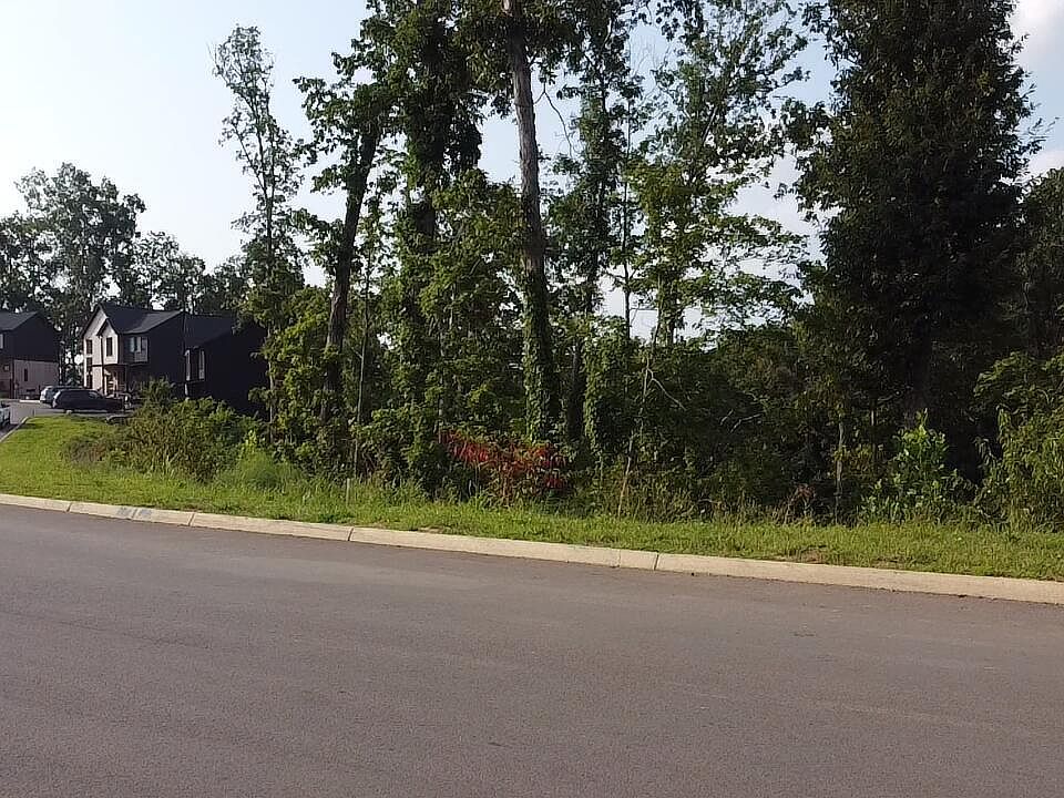 1st image of 145 Reedmont Way