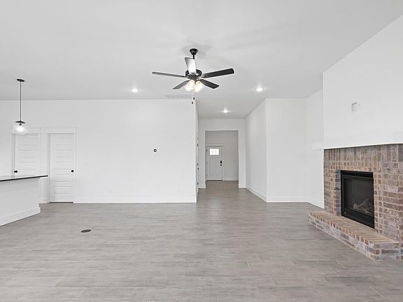 3rd image of 336 E Greystone Sq