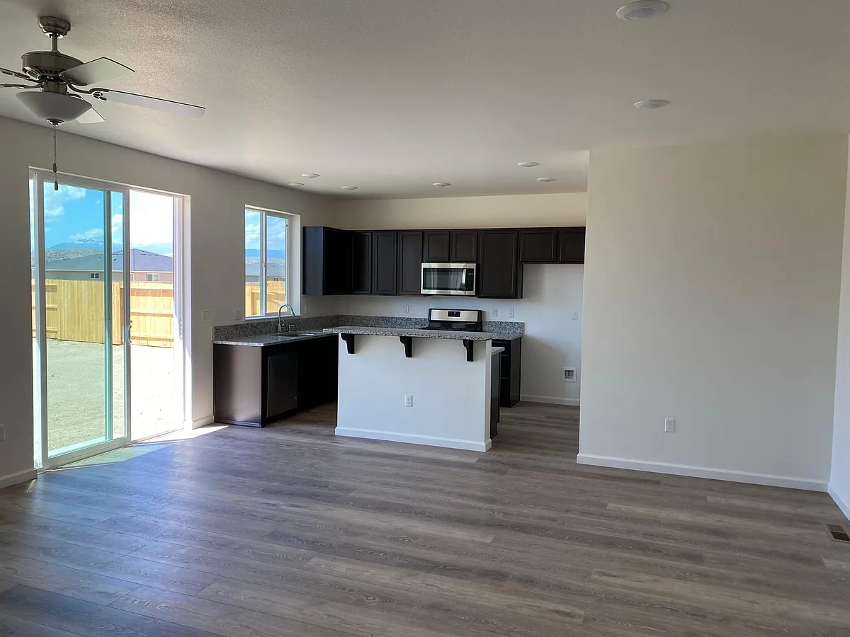Building Photo - 634 Piovana Ct