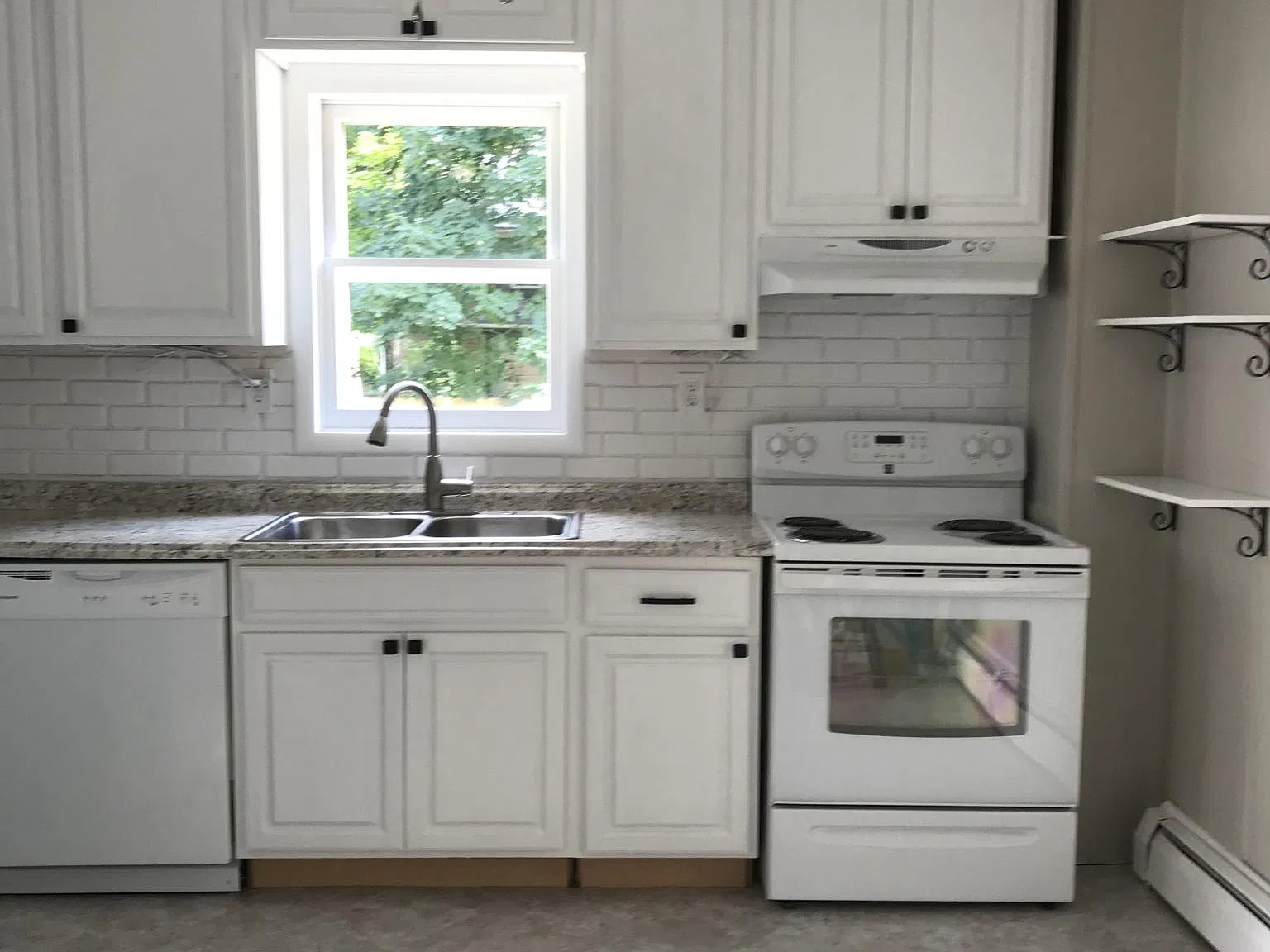 Fulmer Ave, Stroudsburg — Photo 4