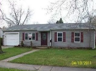 606 Fenton Ave, Romeoville, IL 60446