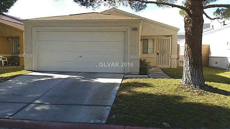 1st image of 1909 Poppy Hill St