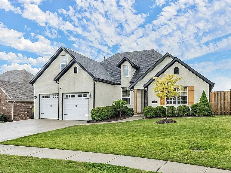 4806 W Lakewood Dr — Photo 2