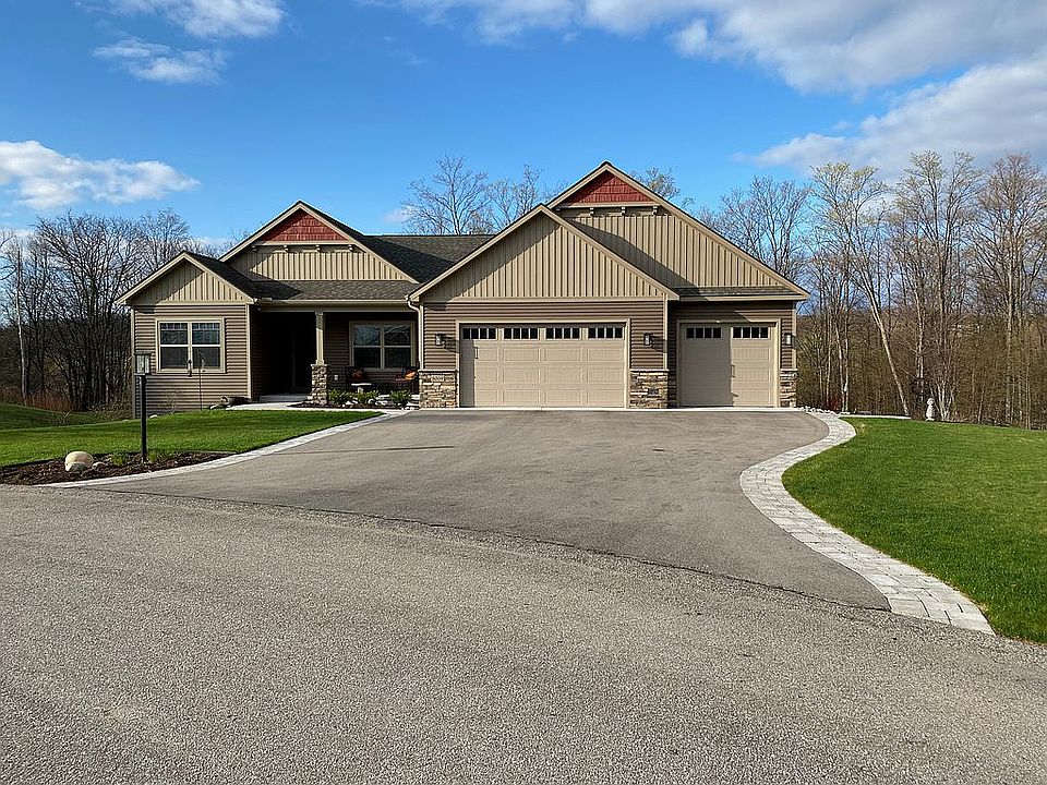 1st image of 8009 S Skye Hill Dr