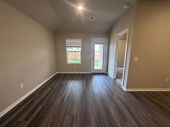 5th image of 9001 Washita Creek Dr