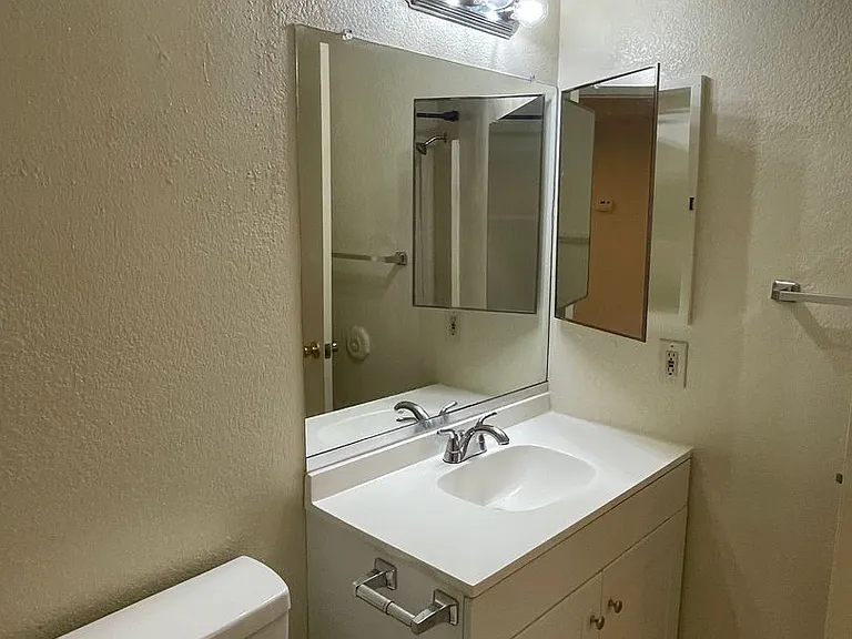 3090 Bounty Ln — Photo 26