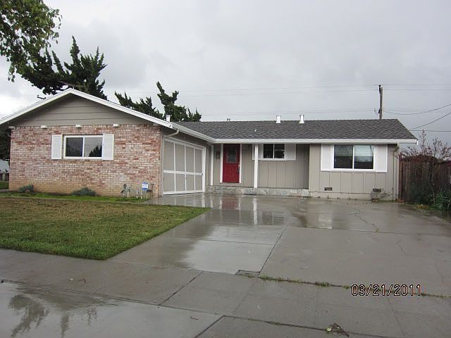 1st image of 2712 Burlingame Way