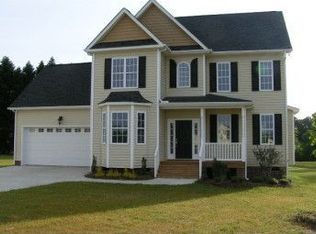 401 Spruce Meadows Ln, Willow Springs, NC 27592