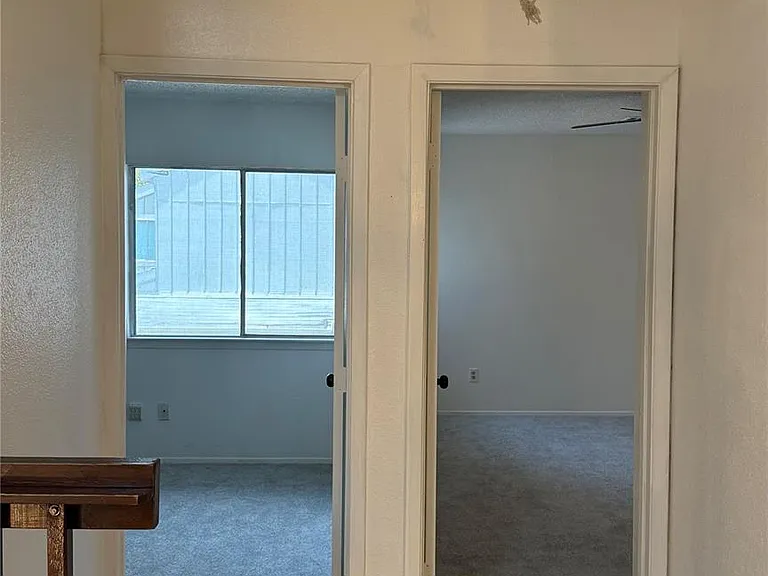 12922 Wirevine Ln — Photo 32